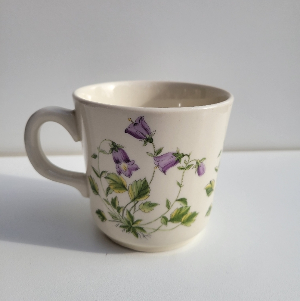Vintage Floral Ceramic Mug